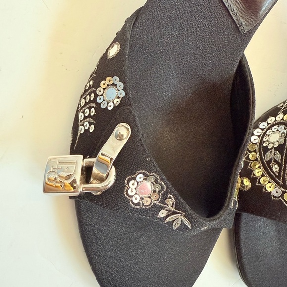 Christian Dior Retro Black Floral Sequin Koi Lock Key low heel Mules Vintage 37 - Picture 4 of 10